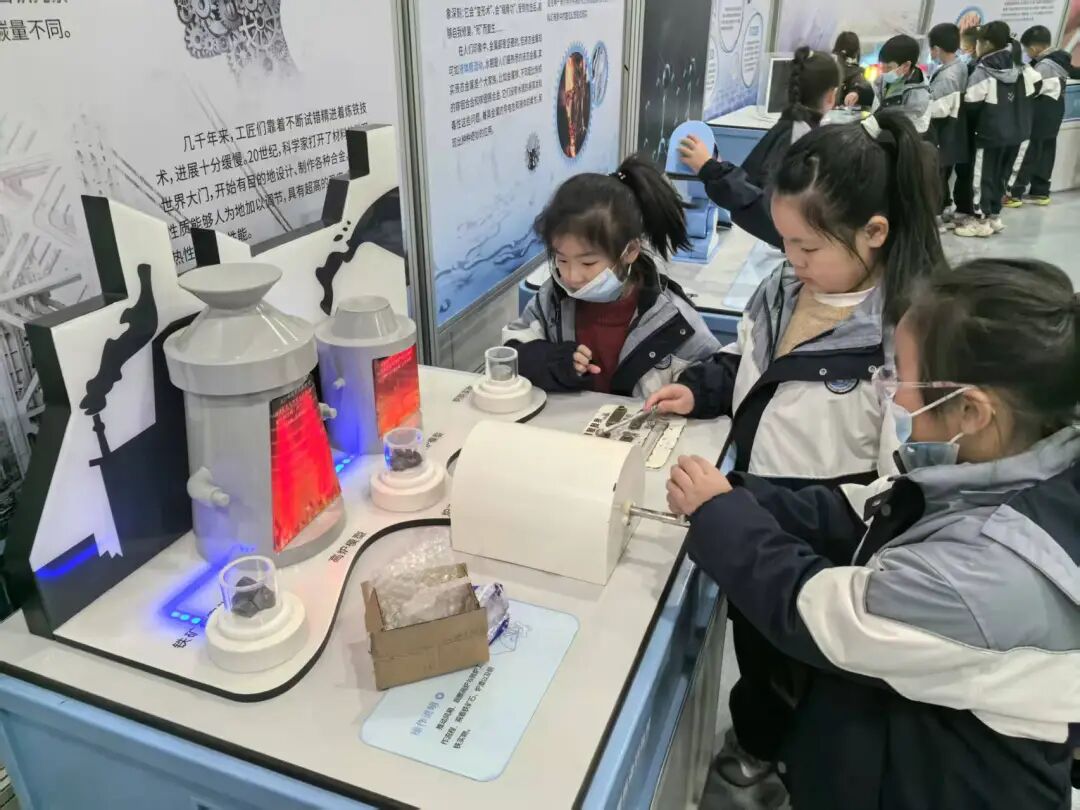 关于科技前沿成果科普视频的信息 关于科技前沿成果科普视频的信息