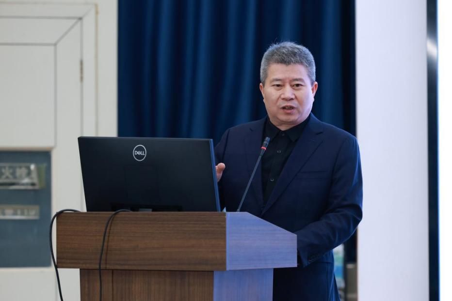 地球科学学部主任,地球科学学院师资队伍 地球科学学部主任,地球科学学院师资队伍