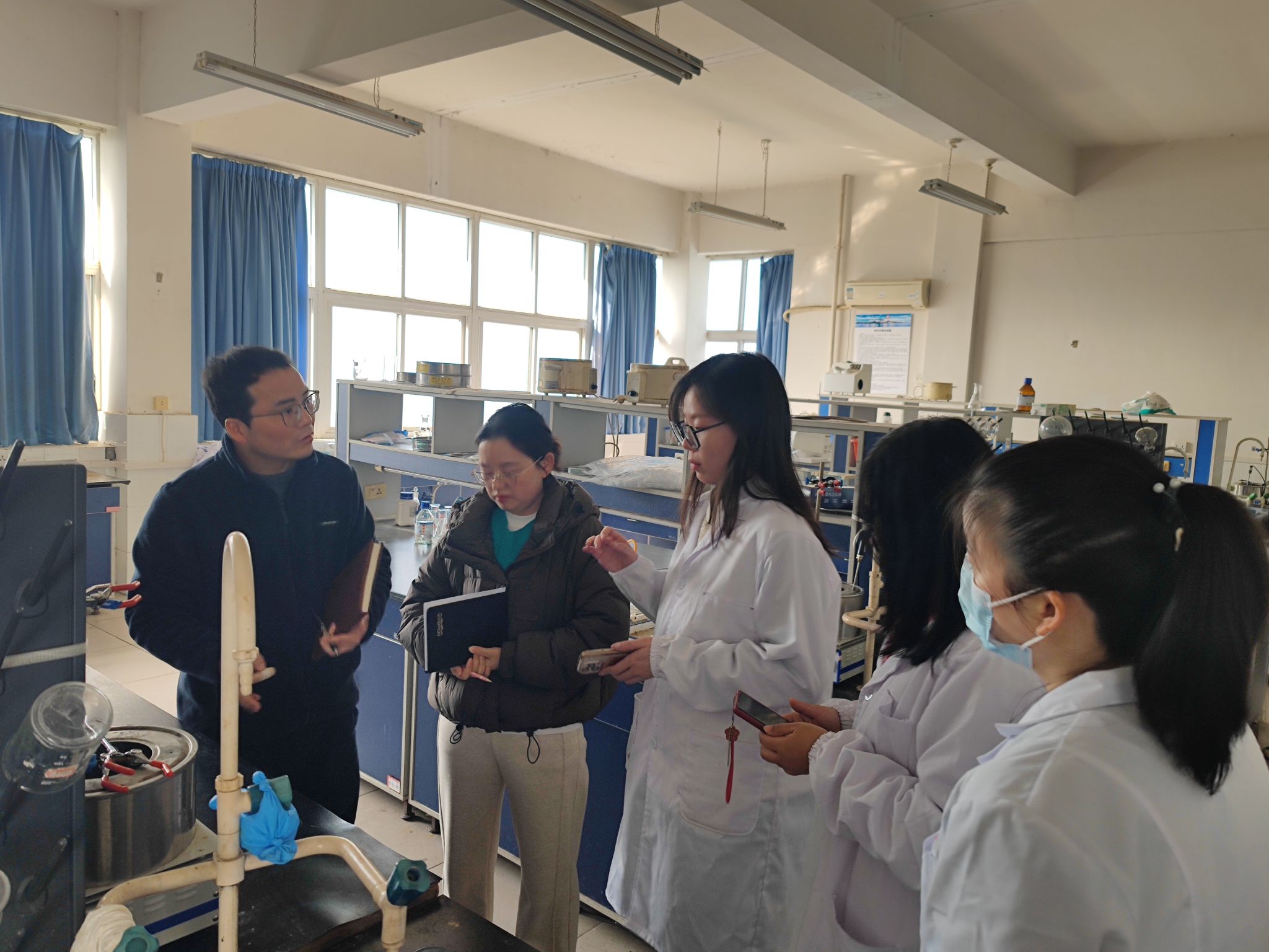 实验室生命科学,生物学实验室研究
