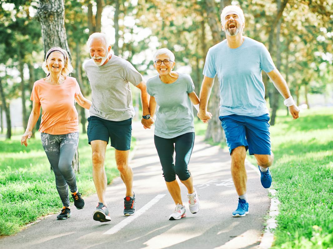 六七十后健康生活,60后70后身体越来越好