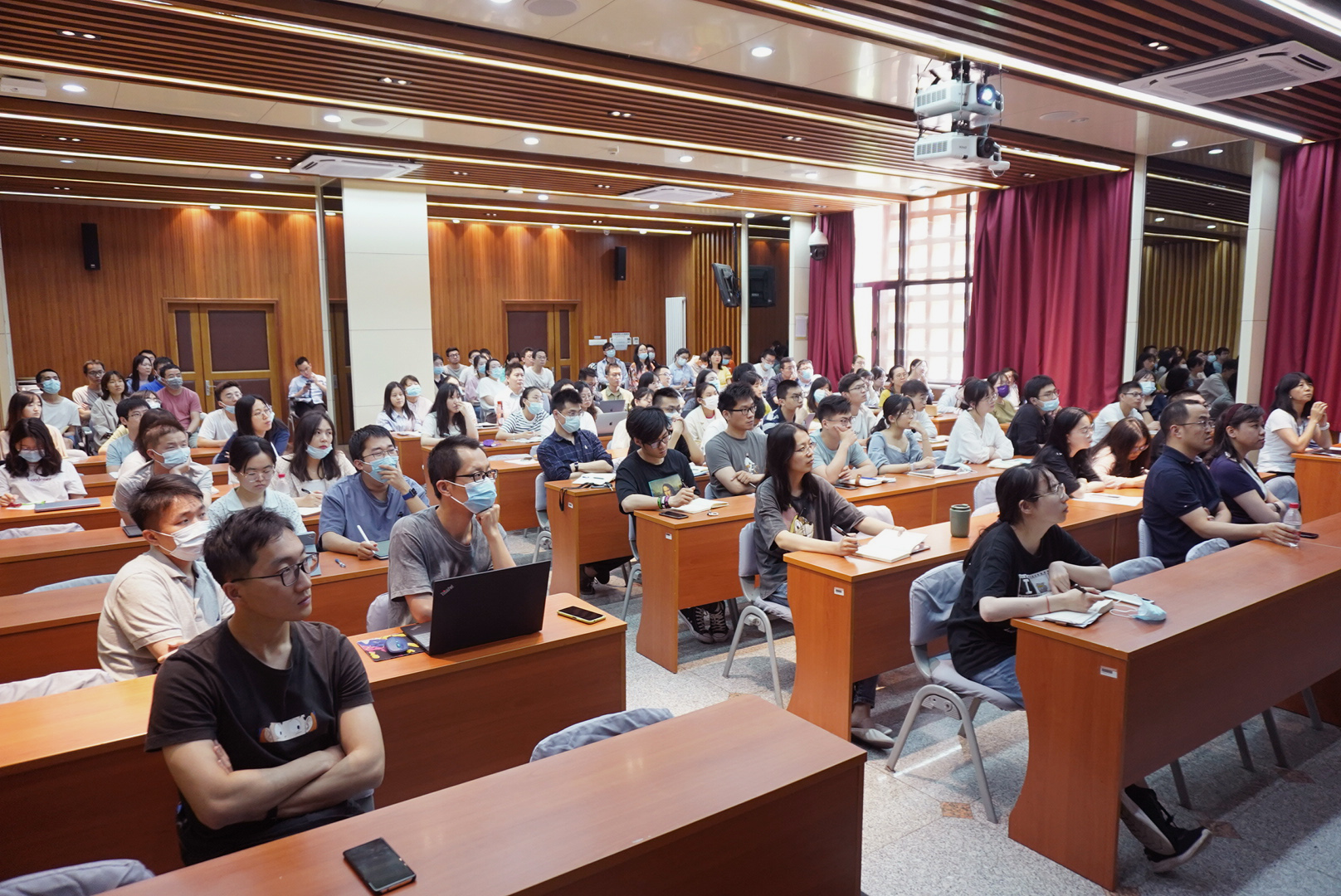 现代生命科学发展中心,现代生命科学前沿及生物技术大系
