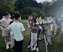 探索宇宙天文爱好者,天津格林国际幼儿园学费