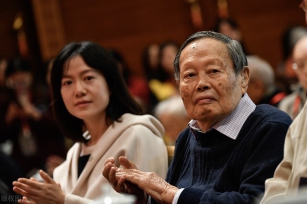 2003年全世界物理,全球物理最高奖项是什么 2003年全世界物理,全球物理最高奖项是什么