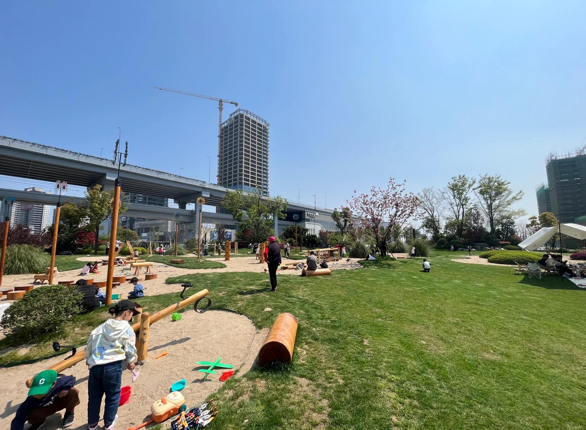 生命科学城绿城桂语,桂语九里和文旅城哪个好