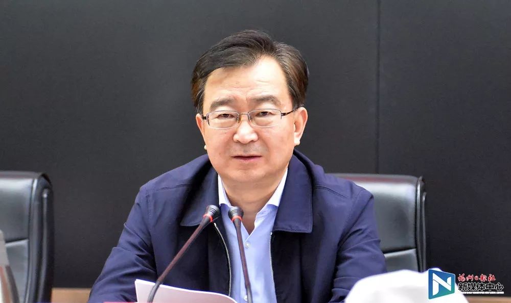 生命科学王宁,郑钦文50秒轰三记Ace 生命科学王宁,郑钦文50秒轰三记Ace