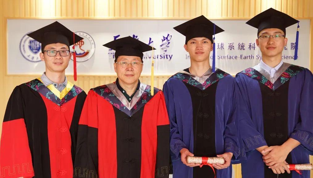 地球科学家合照图片,地球科学家合照图片高清