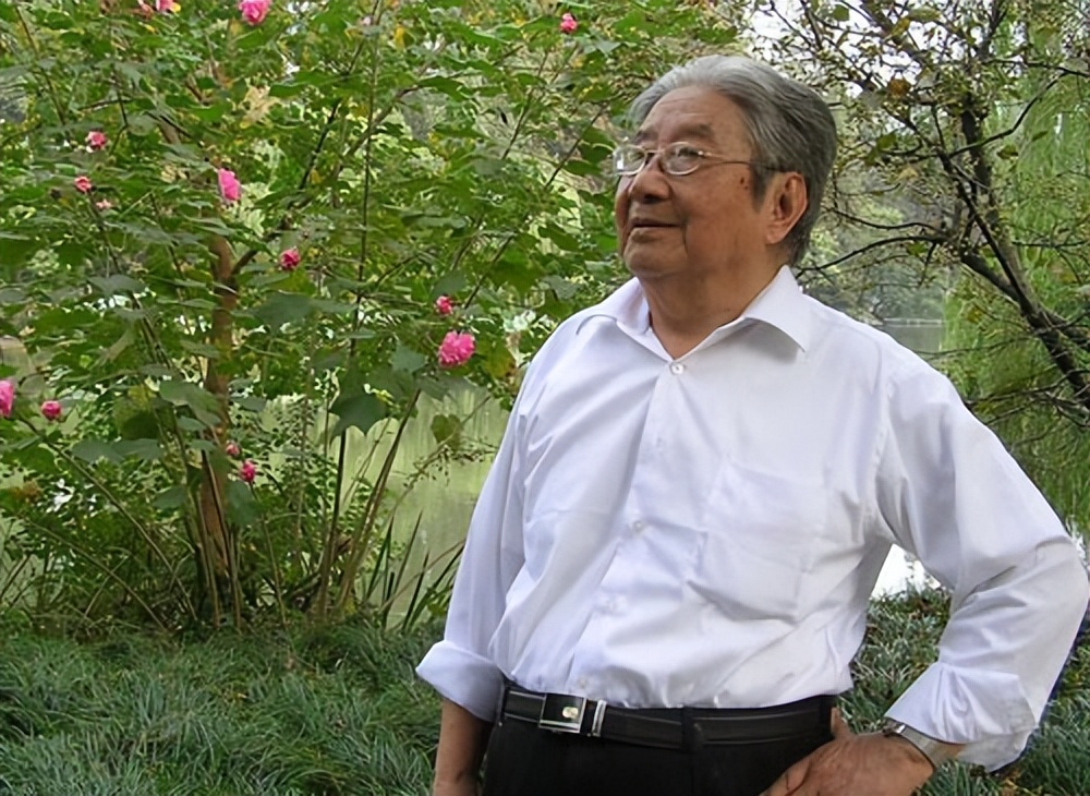 生命科学风水大师是谁,生命科学风水大师是谁啊
