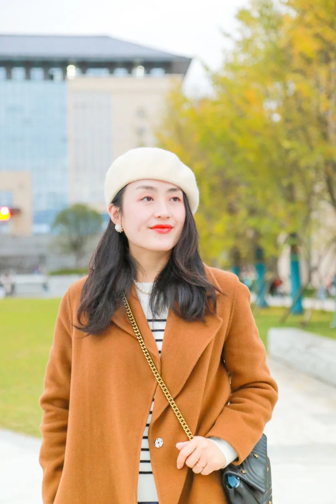 生命科学院吴珊,阿布·奥贝德遭袭身亡