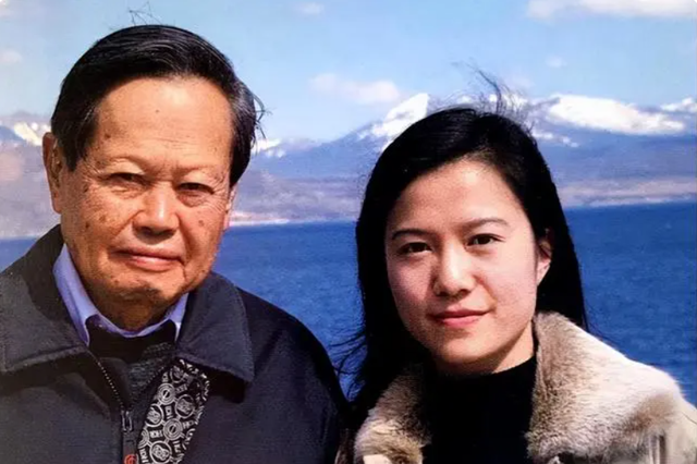 让物理滚出世界的句子,让物理滚出世界的句子有哪些 让物理滚出世界的句子,让物理滚出世界的句子有哪些
