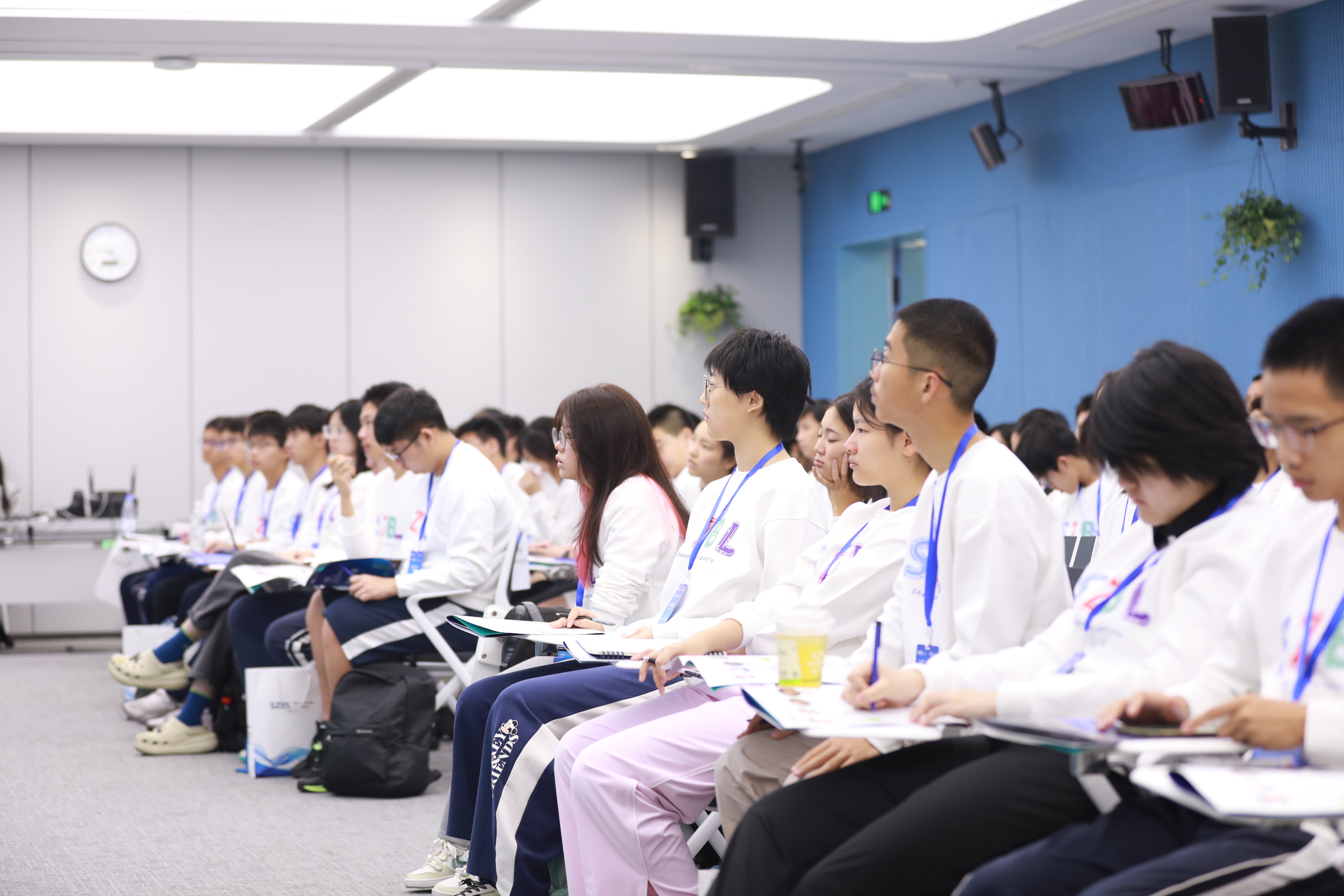 生命科学高中老师,生命科学高中老师招聘 生命科学高中老师,生命科学高中老师招聘