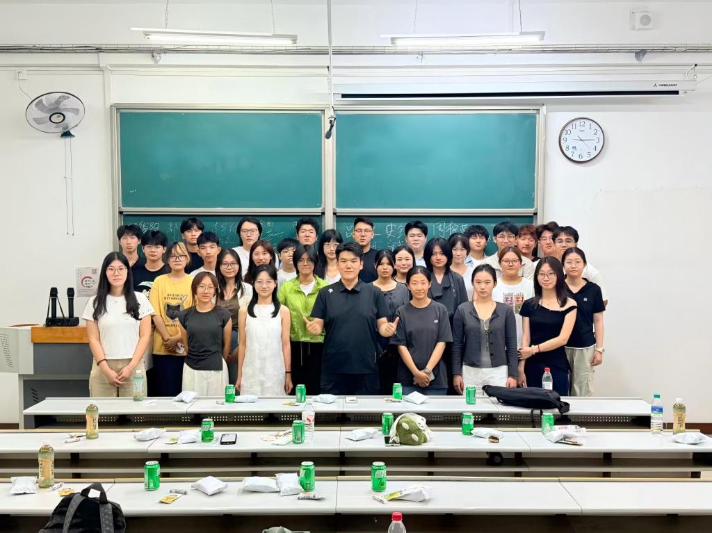 程思薇生命科学学院,程思薇在宁陕融媒干了几年