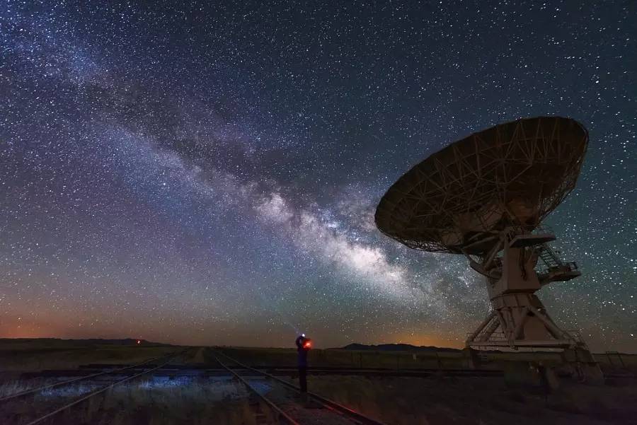 探索天文系列第三课,小学生探索宇宙地球天文学知识书 探索天文系列第三课,小学生探索宇宙地球天文学知识书