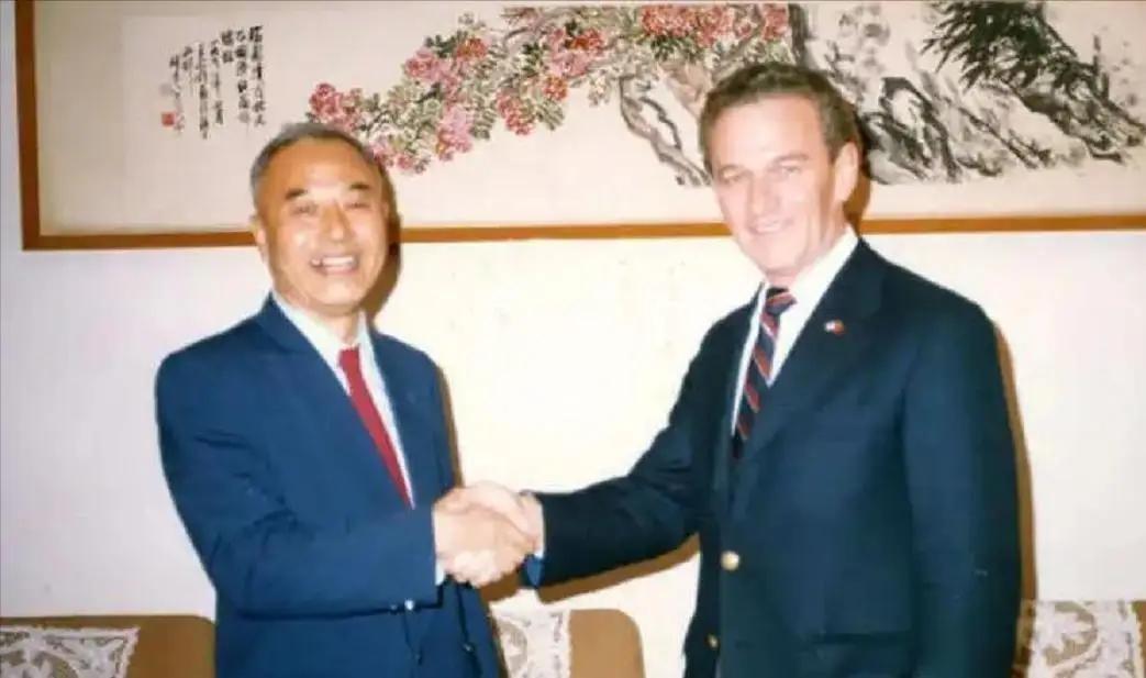高翔生命科学,高翔社科院简介