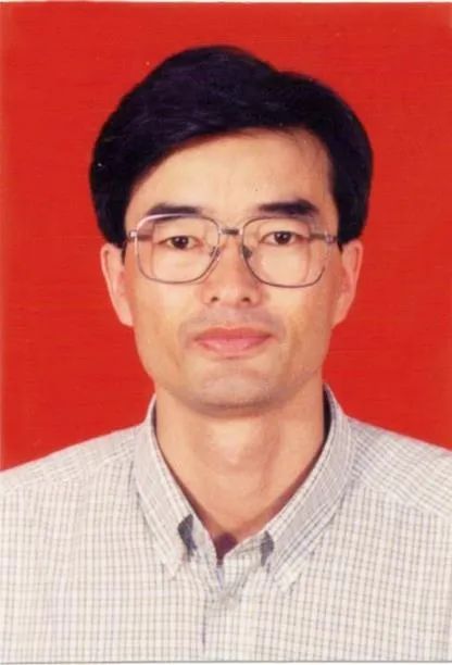 中山大学地球科学讲师,中山大学地球科学与工程学院院长 中山大学地球科学讲师,中山大学地球科学与工程学院院长