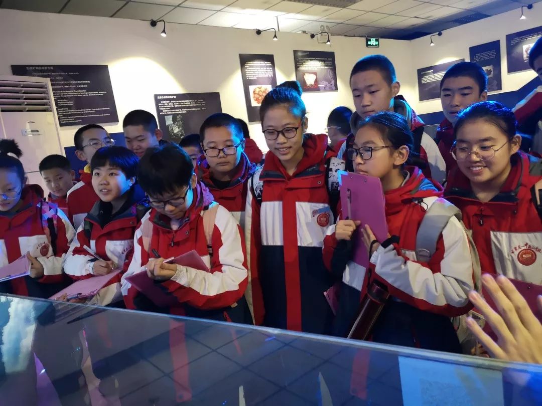 美国的大学地球科学课,北大的地球物理系怎么样 美国的大学地球科学课,北大的地球物理系怎么样