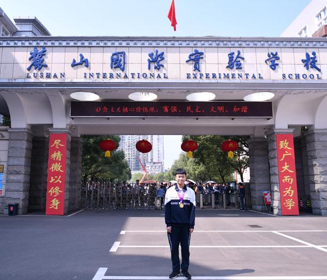 北大生命科学滑雪教练的简单介绍