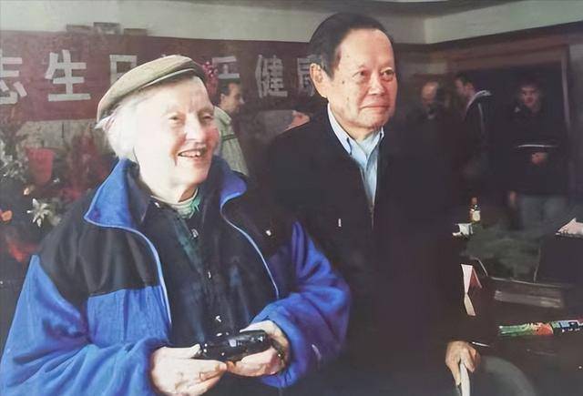 世界十大核物理学家,世界公认十大物理学家