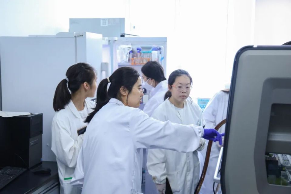 生命科学2024闵行,2024闵行一模数学高三 生命科学2024闵行,2024闵行一模数学高三
