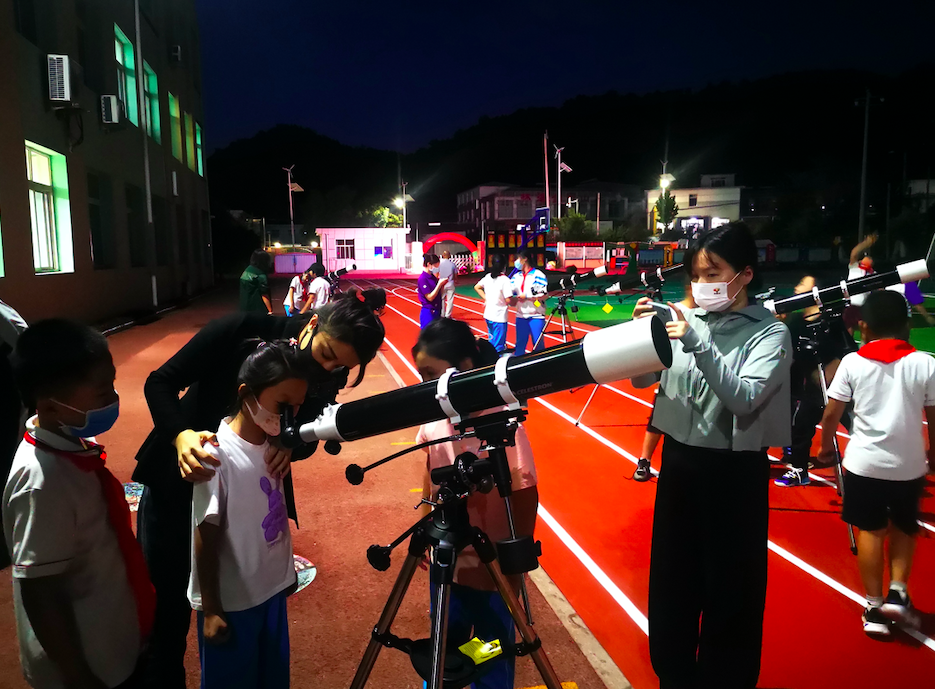 小学生天文科普课,小学生的天文兴趣班学什么内容