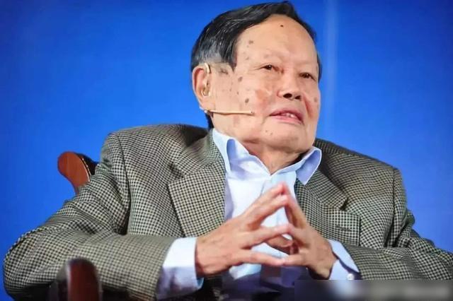 物理世界第一历史前三,物理世界排名清华还是北大好