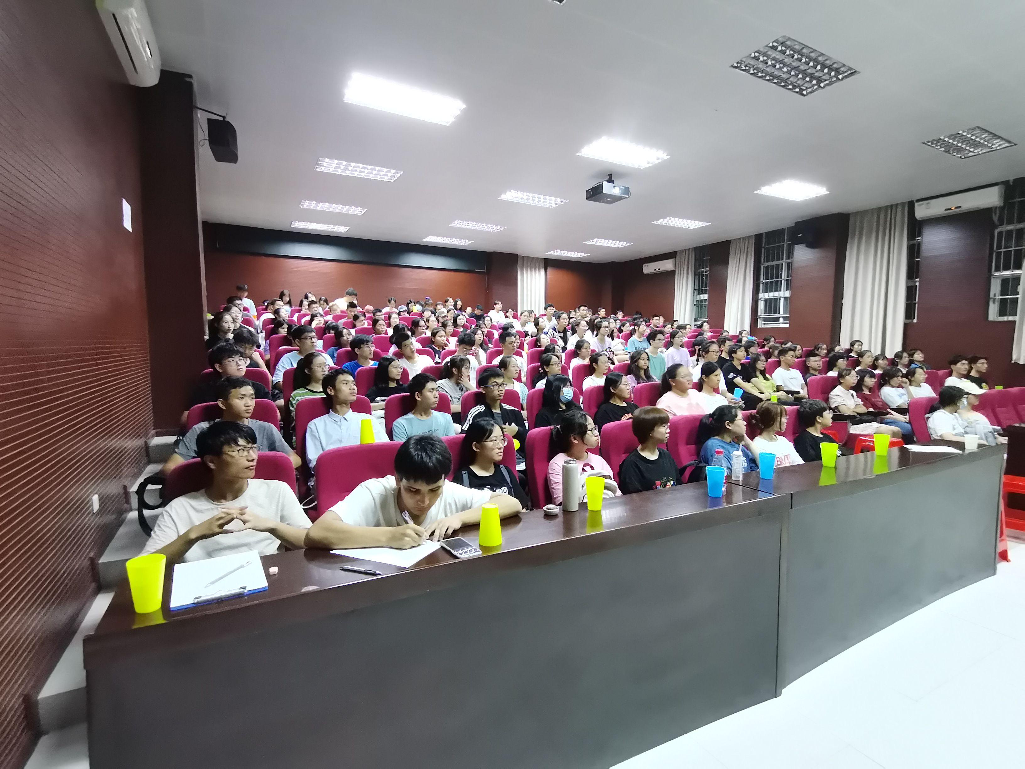 生命科学讲座后有感,北京生命科学论坛的精彩讲座