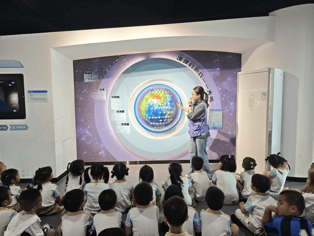 广州气象天文科普馆,广州气象雷达图最新数据