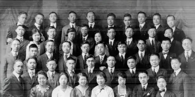 世界物理化学家合影,世界物理化学家合影图片 世界物理化学家合影,世界物理化学家合影图片