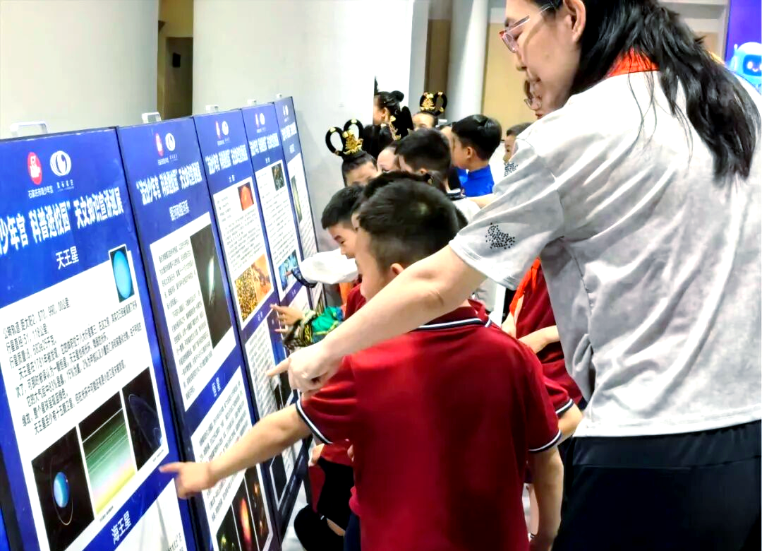 学生探索天文学的奥秘,学生探索天文学的奥秘有哪些 学生探索天文学的奥秘,学生探索天文学的奥秘有哪些