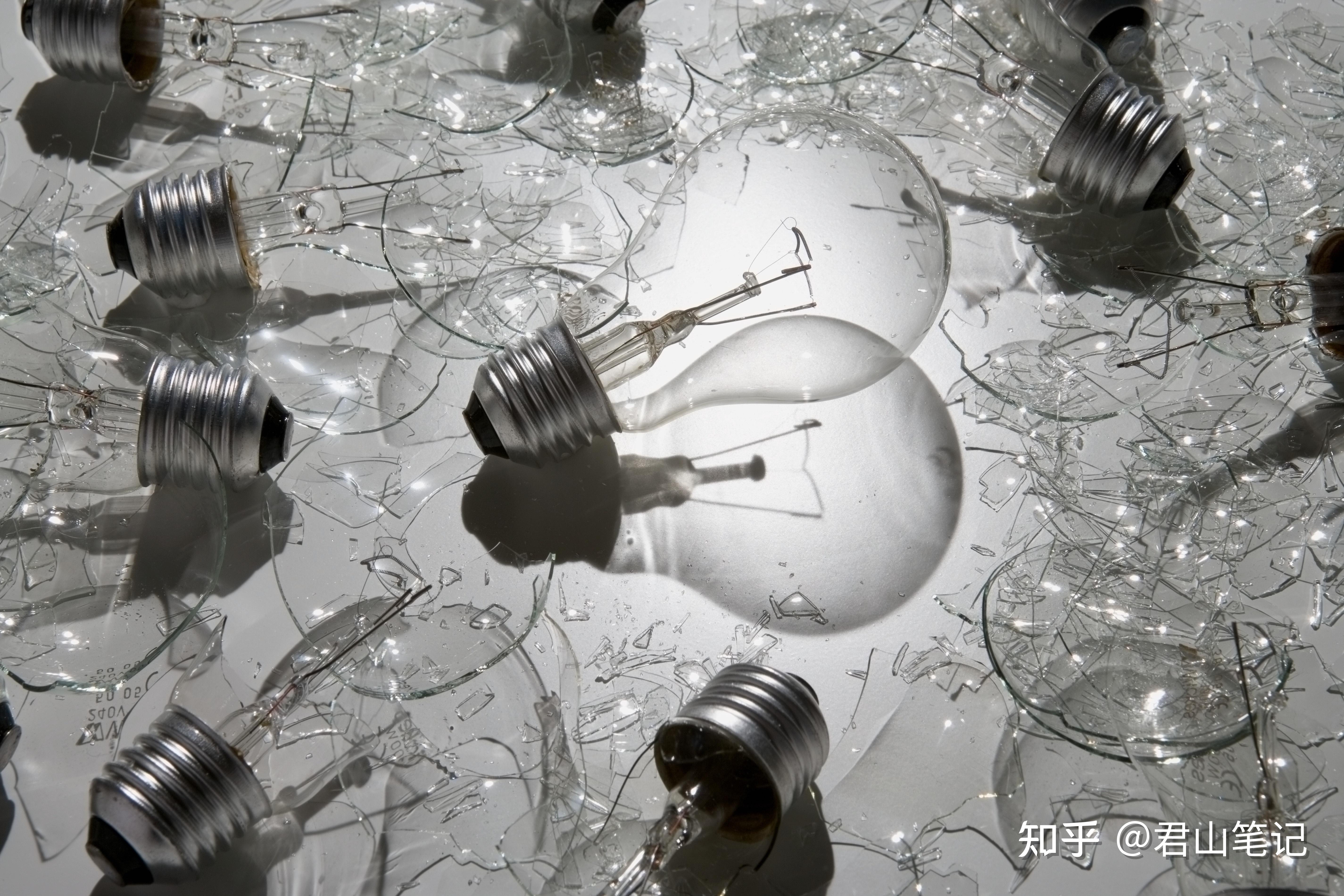 物理学照不亮的世界,物理学解释不了的现象叫什么