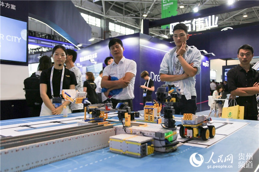 走进科技前沿2019,走进科技前沿感慨简短句子