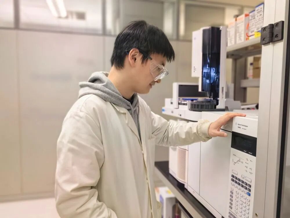催化剂科技前沿,催化剂科技前沿研究 催化剂科技前沿,催化剂科技前沿研究