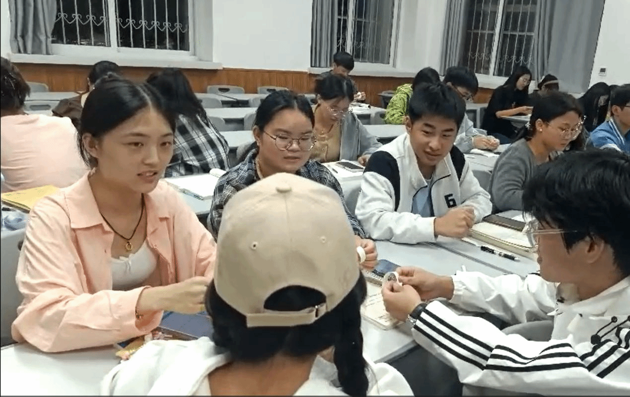 生命科学课女孩,生命科学馆的大体老师