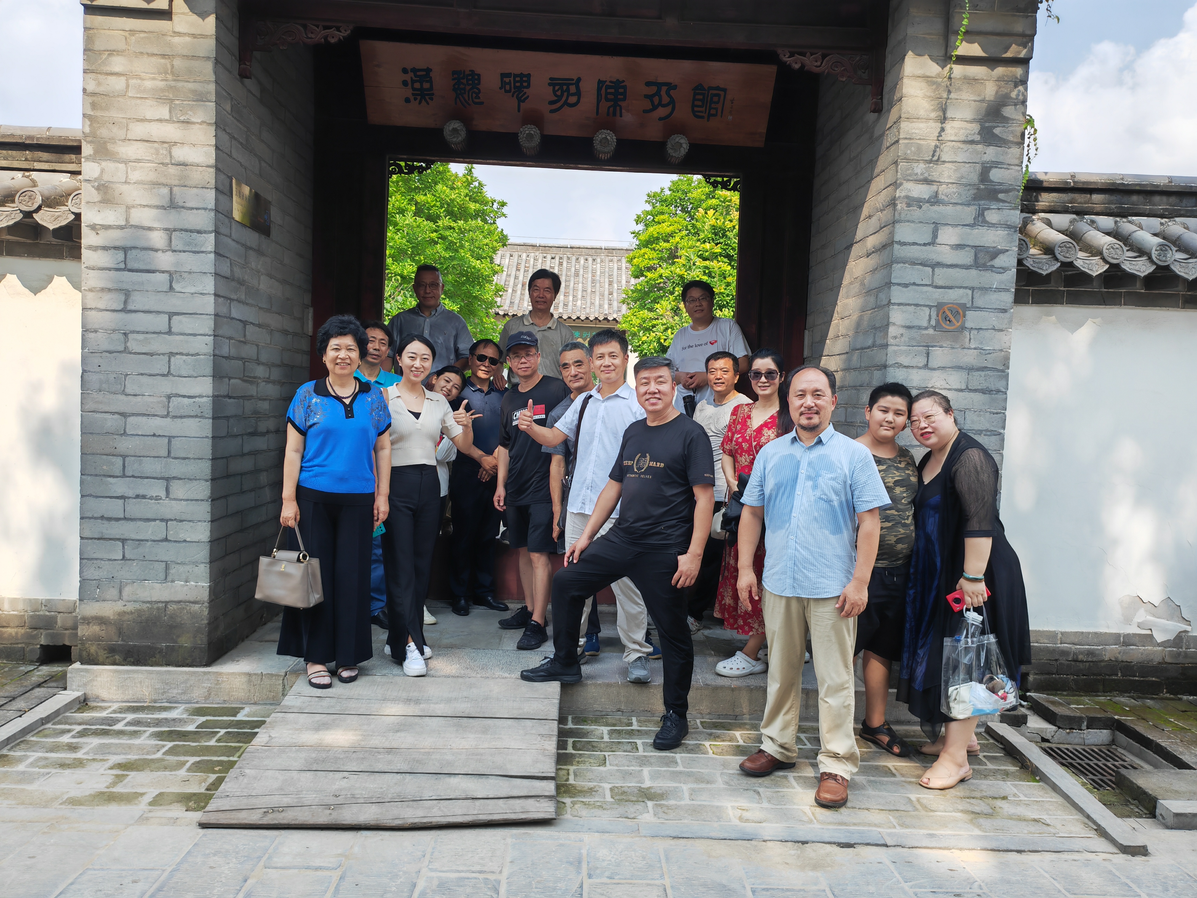 地球科学李锐简介图片,地球科学李锐简介图片高清