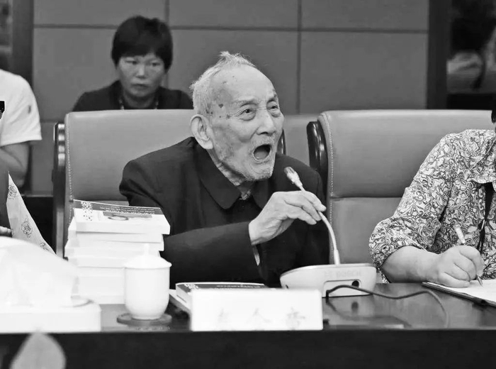 悼念生命科学大师,悼念老教授的千古名句