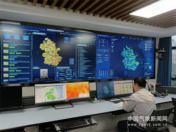 走进气象科技前沿,气象局携手推进气象高质量发展 走进气象科技前沿,气象局携手推进气象高质量发展