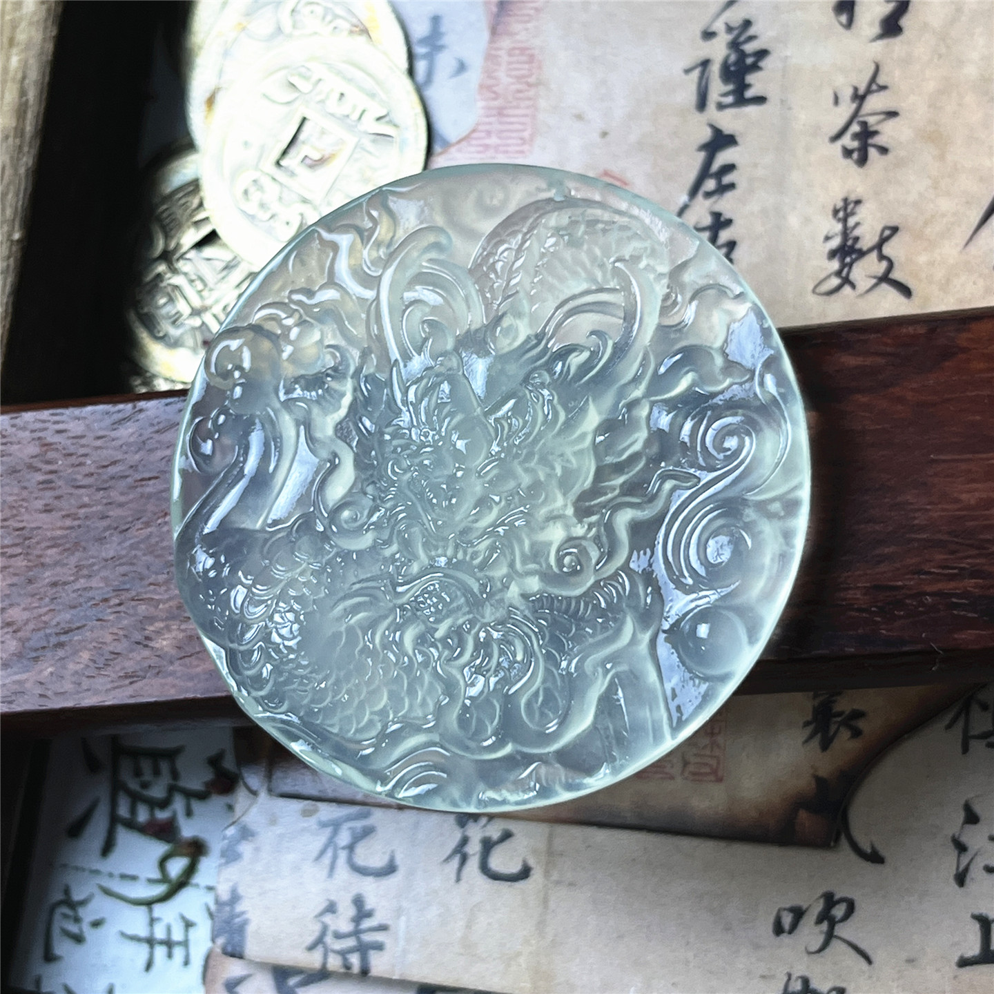 岫玉是最不值钱的玉吗,天然岫玉是什么玉,好还是不好