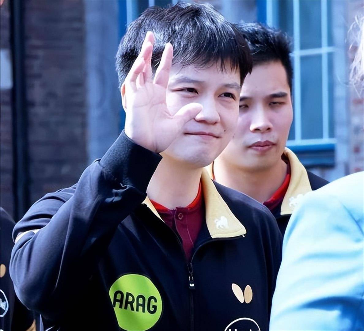 樊振东照片